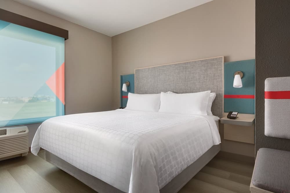 avid hotel Fort Worth – Fossil Creek by IHG