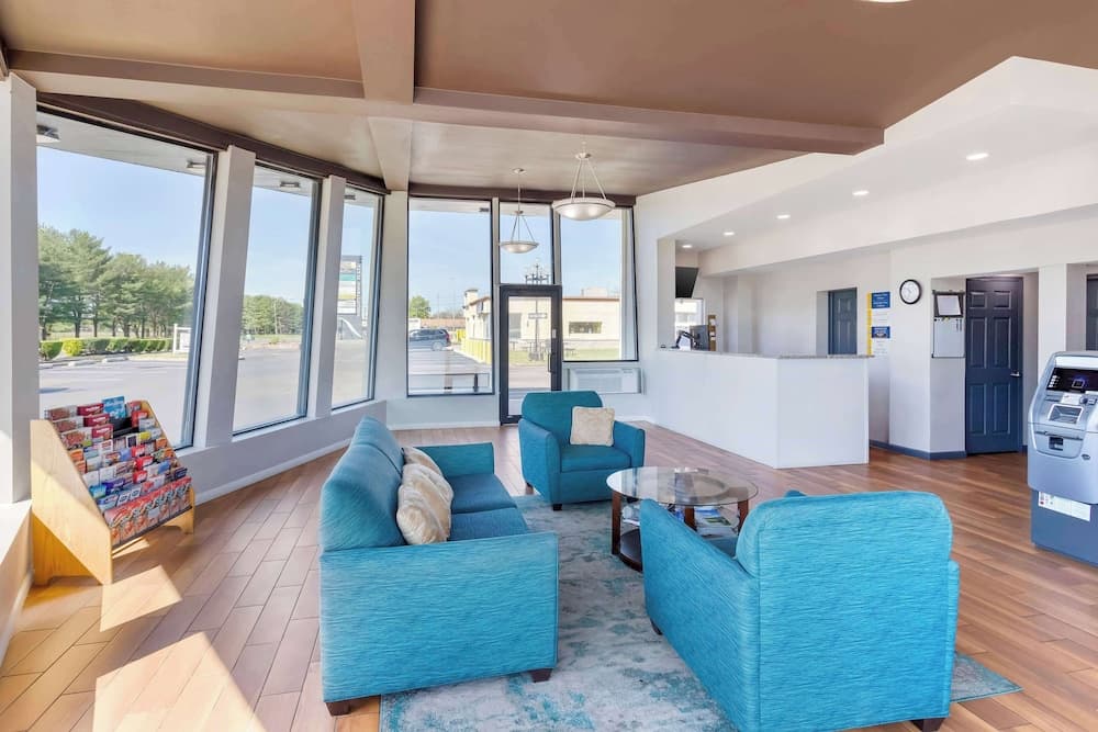 Days Inn by Wyndham Wrightstown