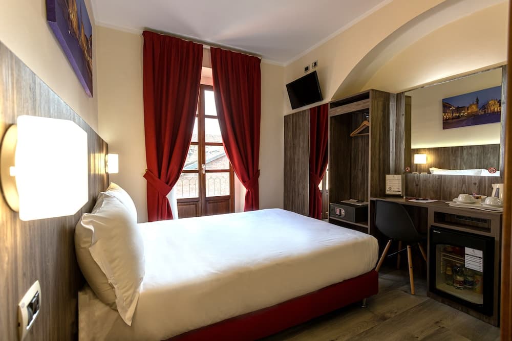 Hotel Urbani