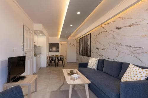 Castello Apartments