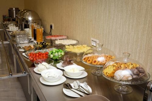Rusel Hotel