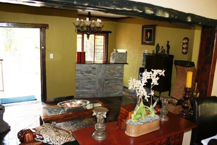 Nomndeni View Lodge