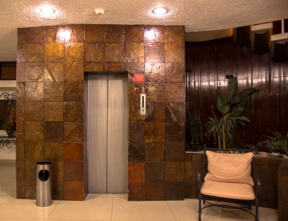 Hotel Ambassador Merida