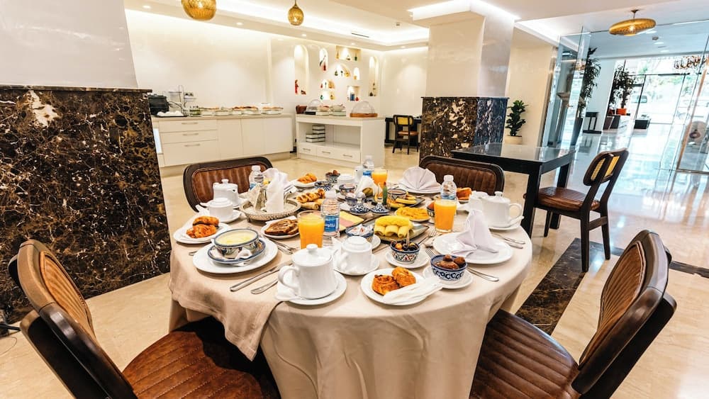 Alwalid Hotel