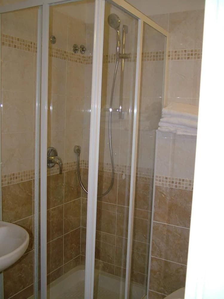 Joker Suite Residence
