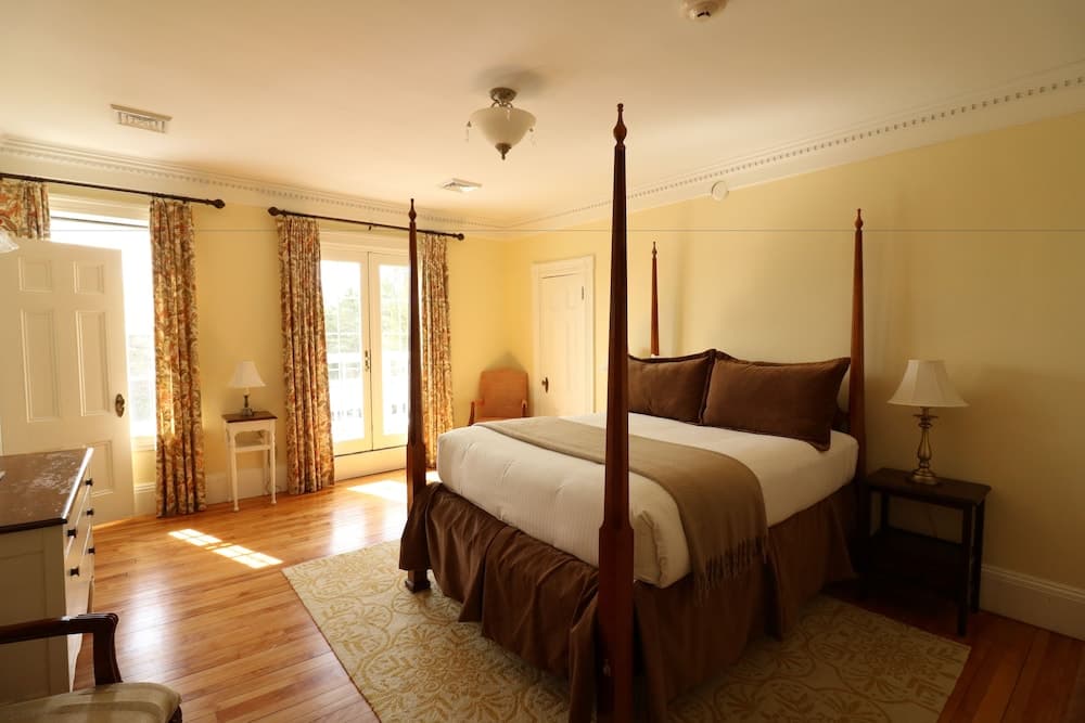 Windsor Mansion Inn