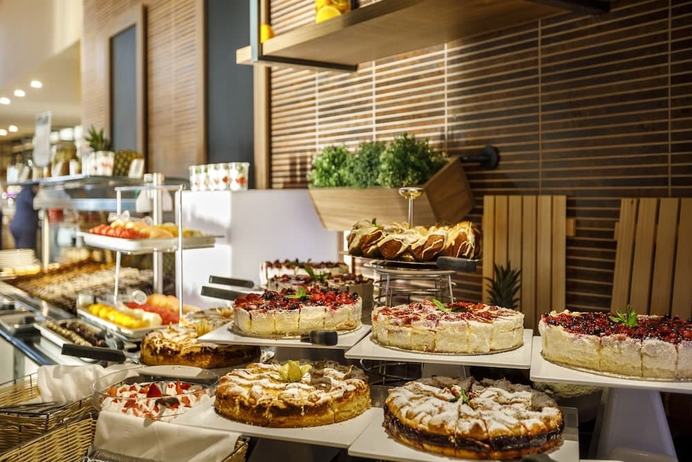Valamar Argosy Hotel