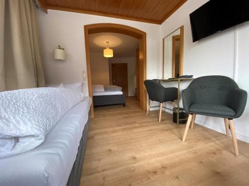 Hotel Zartenbach B&B