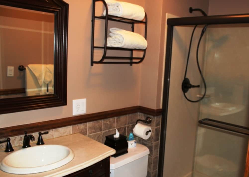 Walton Manor Inn Bed & Breakfast