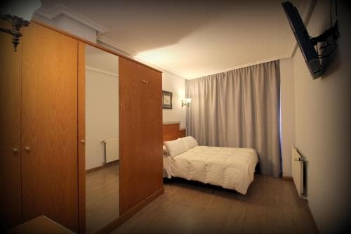 Hotel Carbayon