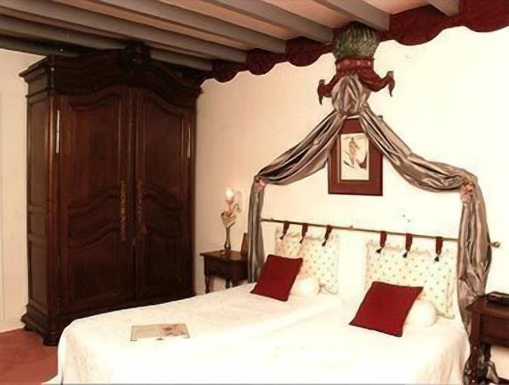 Le Petit Manoir des Bruyères