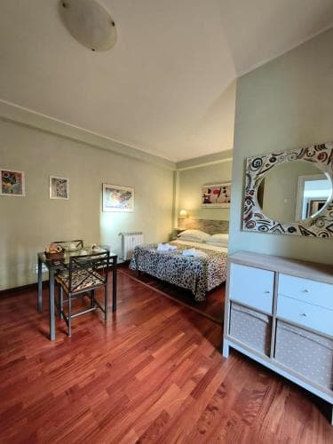 Gregory B&B Vatican