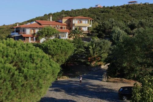 Athorama Hotel