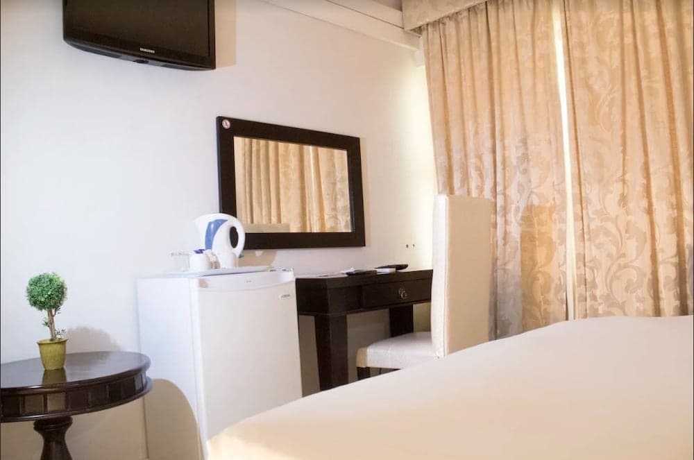 Winnie Guest House