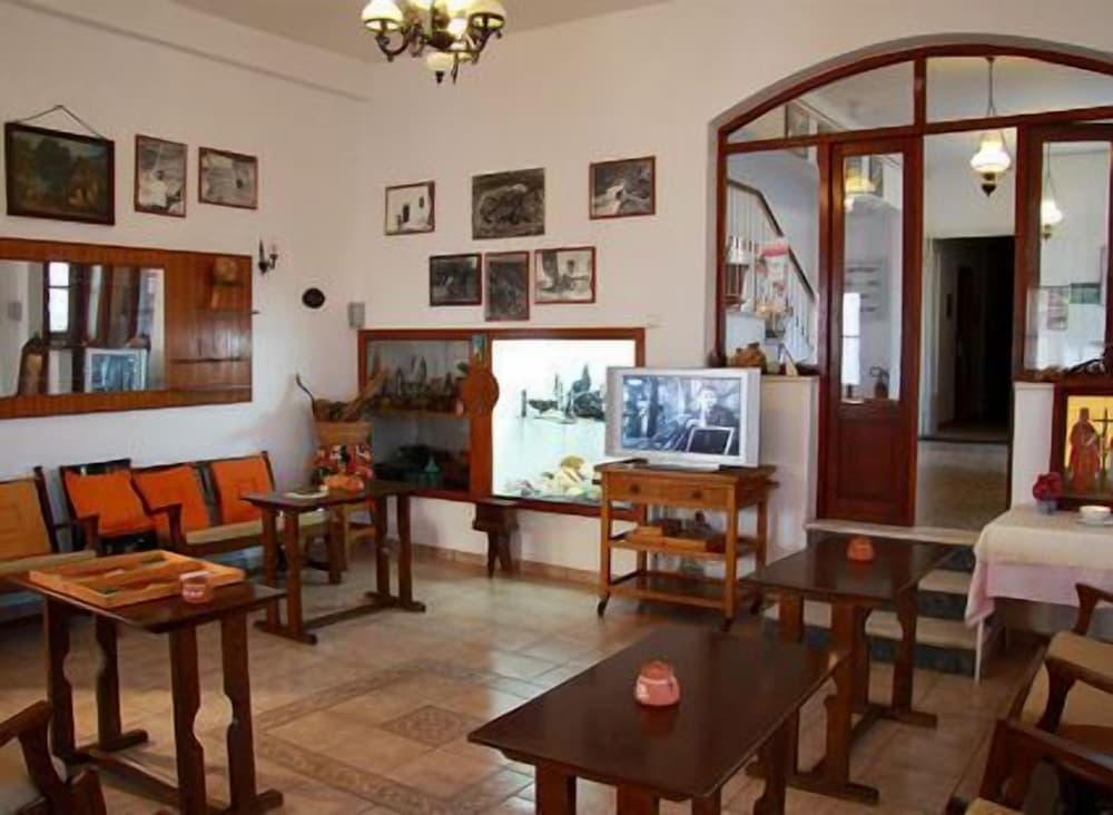 Hotel Artemon