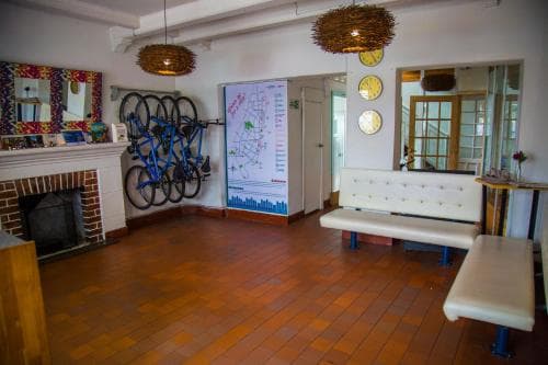 CX Hostel