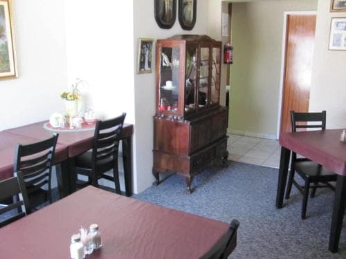 Ado Guesthouse
