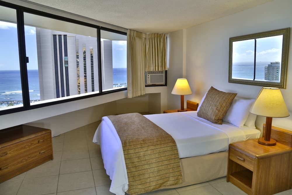 Marina Tower Waikiki