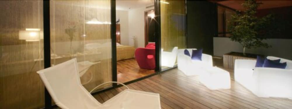 New IPoint Hotel
