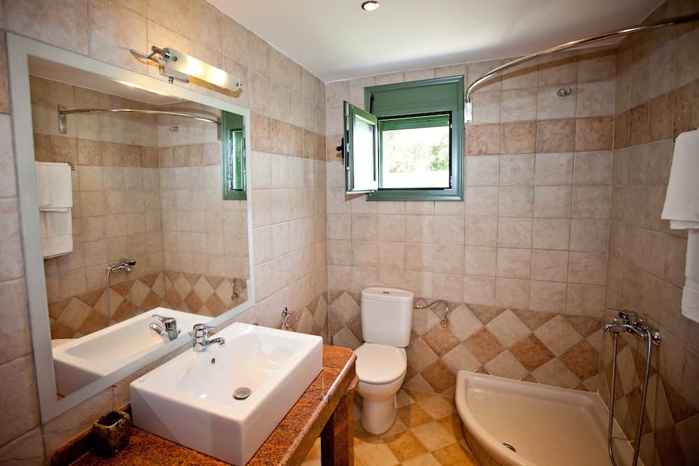 Aselinos Suites