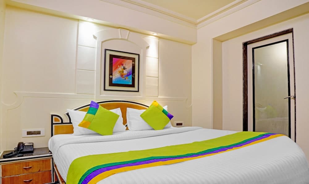 Treebo Trend Indiana Classic Lalkothi