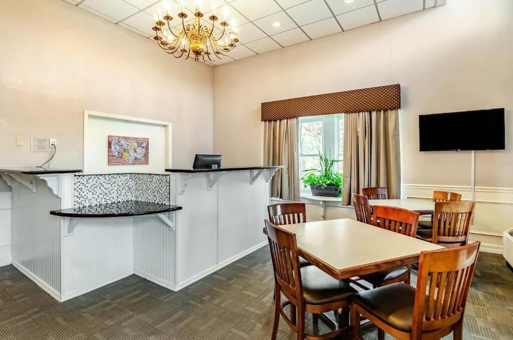 Radford Inn