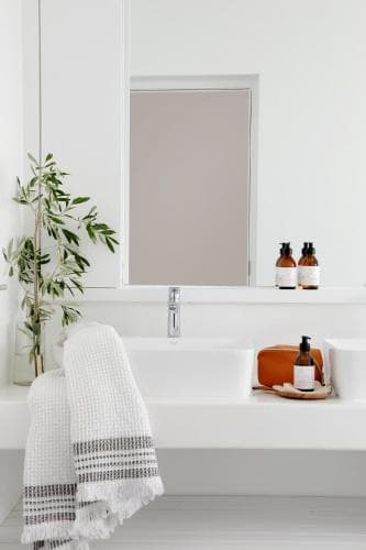 The Cottage Collection Paternoster