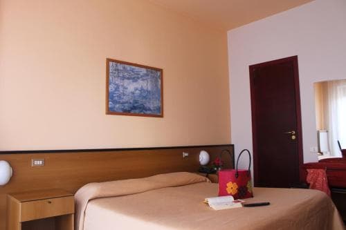 Hotel Aries