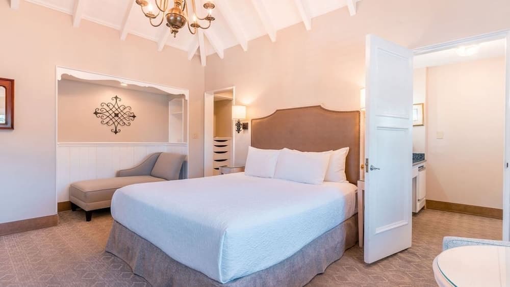 Normandy Inn
