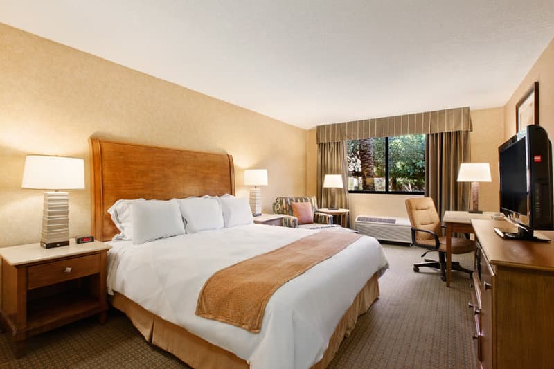 Wyndham Garden Phoenix Midtown 