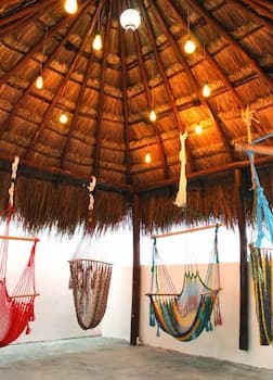 Las Hijas Hostel