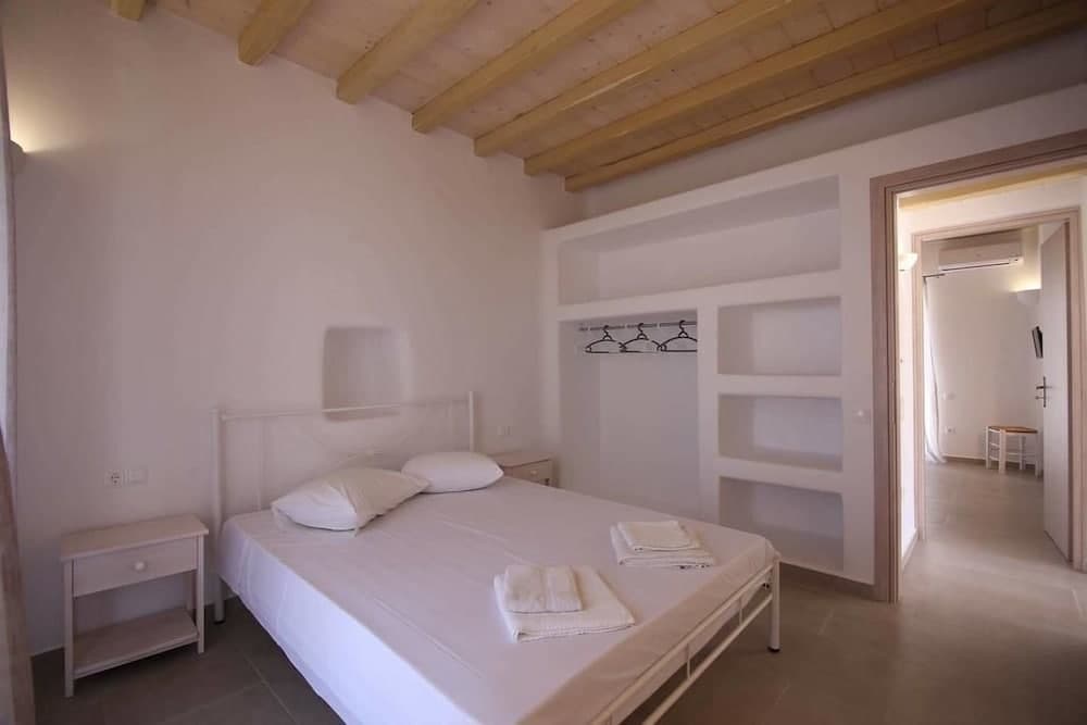 House Artemi