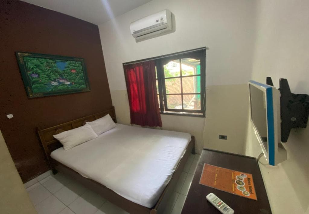 Hotel Candra Adigraha