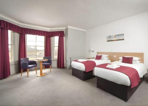 The Carlton Hotel