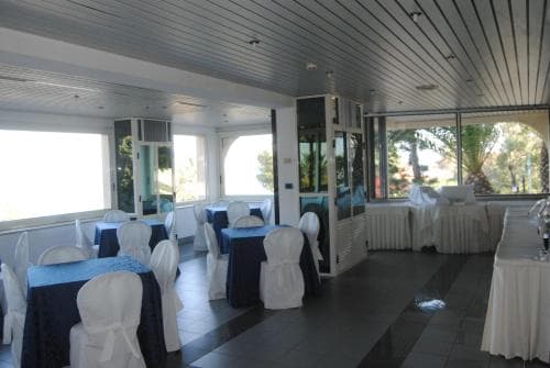 Helios Hotel