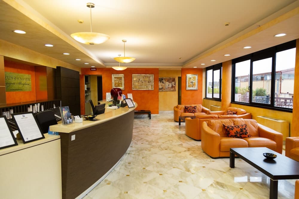 La Mela Hotel