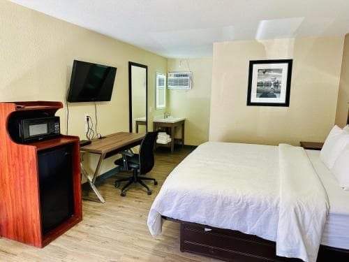 Wapiti Lodge