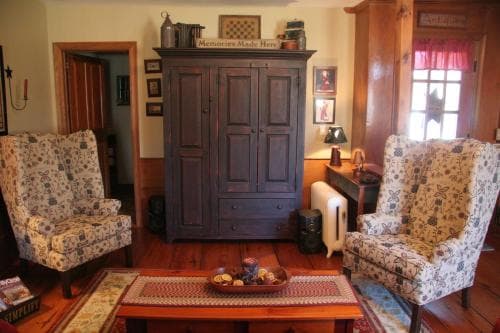 Mulberry Tree Inn