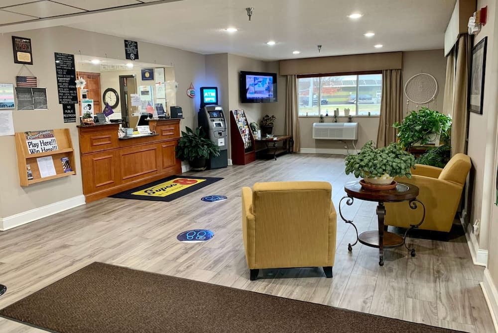 Super 8 by Wyndham Clearfield