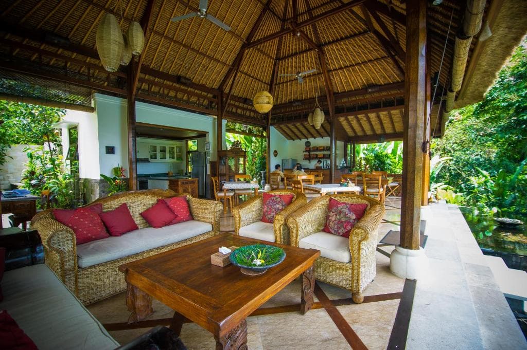 Amori Villas