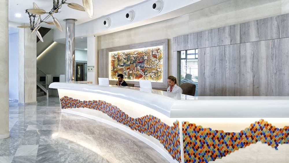 Bull Escorial & Spa