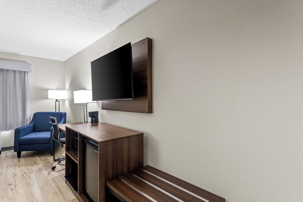 Jesup Inn & Suites
