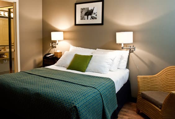 Earthbox Inn & Spa