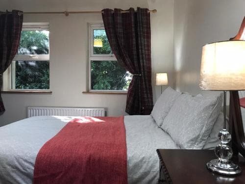 Glendona House