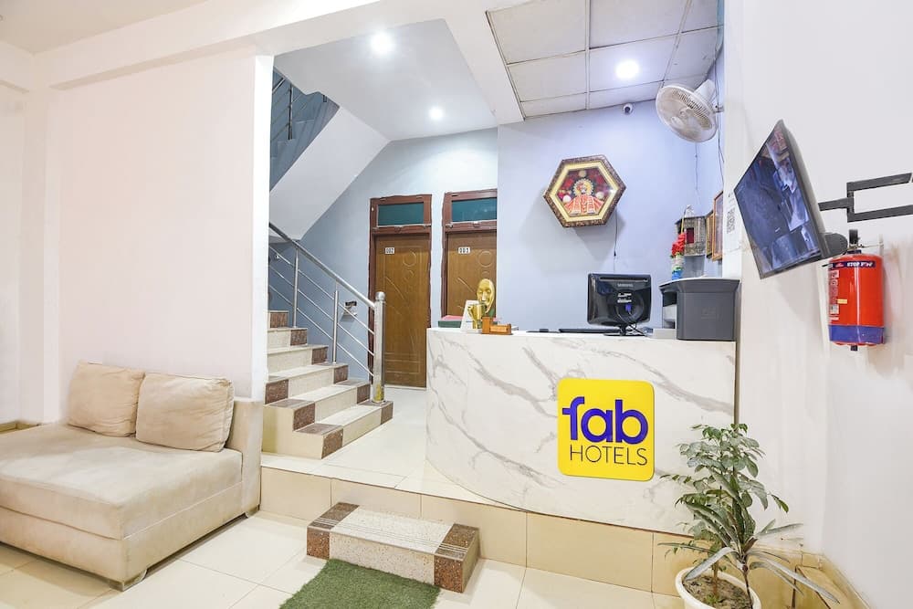 Fabhotel Coco Tree