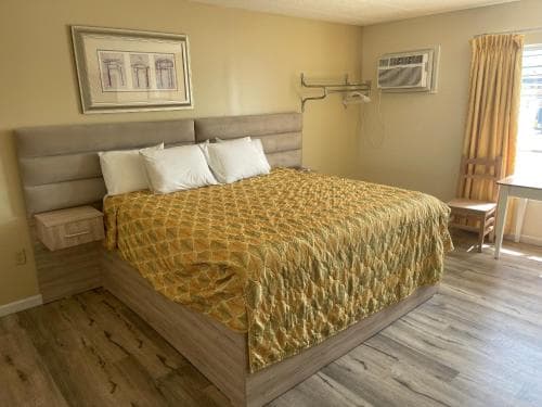 Coastal Inn