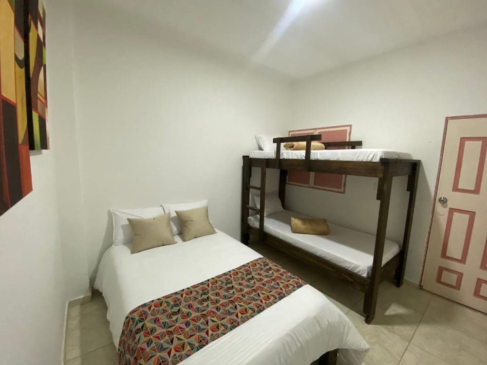 Eureka Hostel