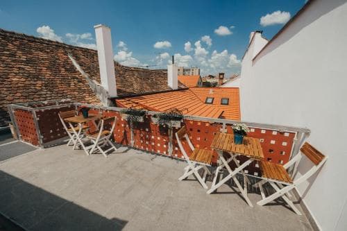 YellowBoot Aparthotel