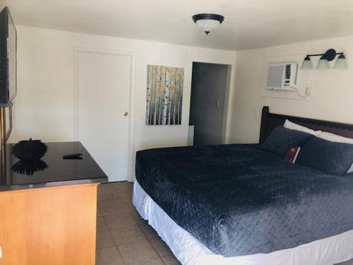 Pine View Motel