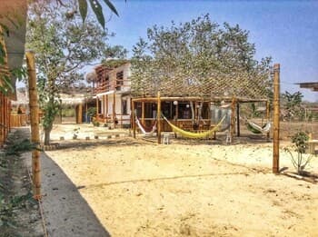 After Beach Hostel